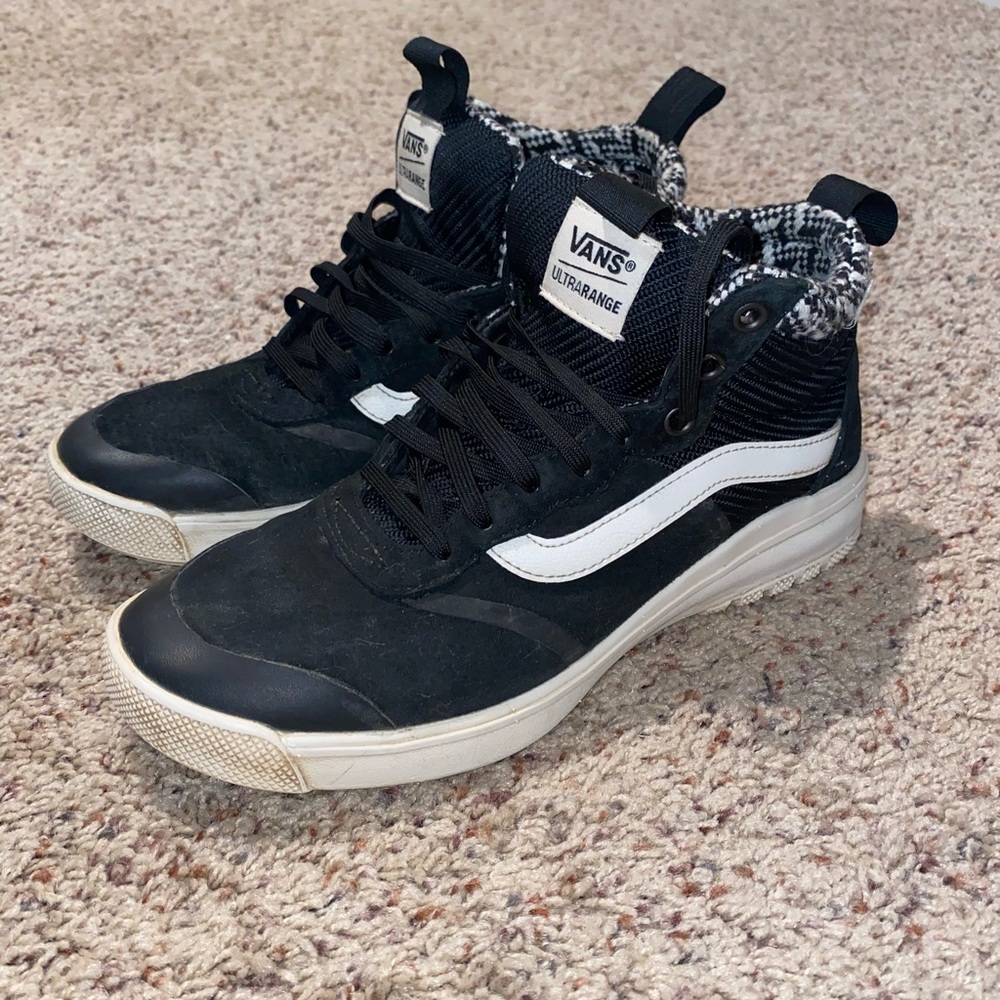 Womens vans ultrarange mte 9.5